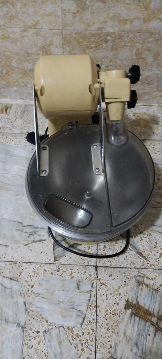 عجانه كلش نضيفه  السعر 160
للتواصل واتساب ***********
