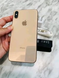 آيفون XS ماكس • ٢٥٦ جيجا • بطارية ٩٠٪