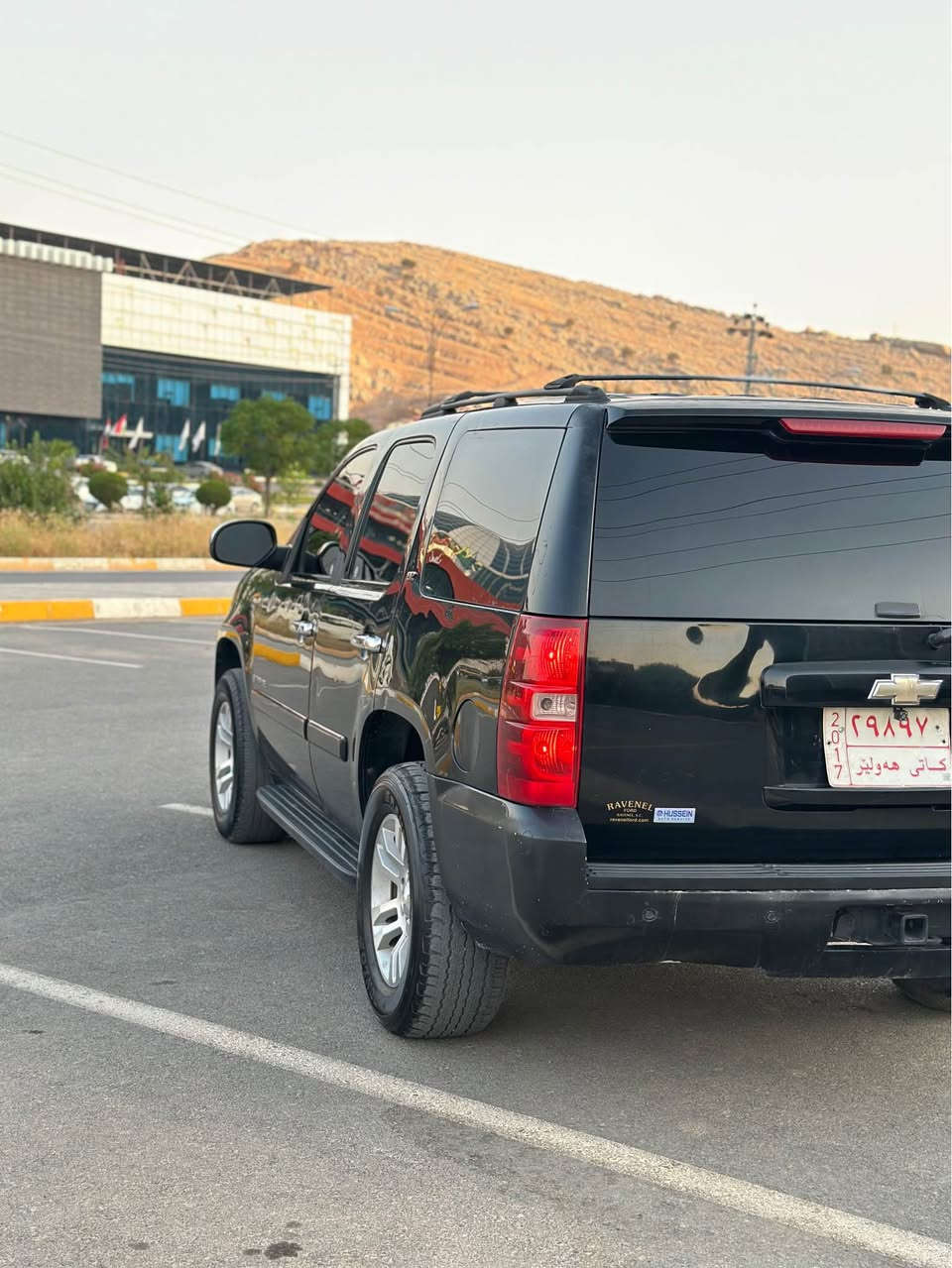 تاهۆ 2011 مواسەفات LTZ ناو زەرد سڵاید کوشن جڵد کوشن هیتەر کوشن کارەبای دەبڵ ئەکسل سندوق جەگ و شەفت ٣ ڕیز کوشن حاسە پایدەر کارەبایی  شاشە ئایپاد سوکان ڤۆڵیۆم  تەعدیل سورعە تەبرید سارد و گەرم لەسەر سویچە یەک گڵۆپی ناو گێچ پێ نیە کارەبایی کامل بەشەرت گێڕ و مەکینەی نەکراوەتەوە دەعم و لێدرانی نیە ٤ بۆ ٥ پارچەی بۆیاخە تەقە و ڕەقەی نیە  ماڵی مەدەنی و دزیاری بەشەرت فرۆشتن و گۆڕینەوە بە شتێک بەدڵم بێ شوێن ڕانیە *********** رانية, السليمانية
