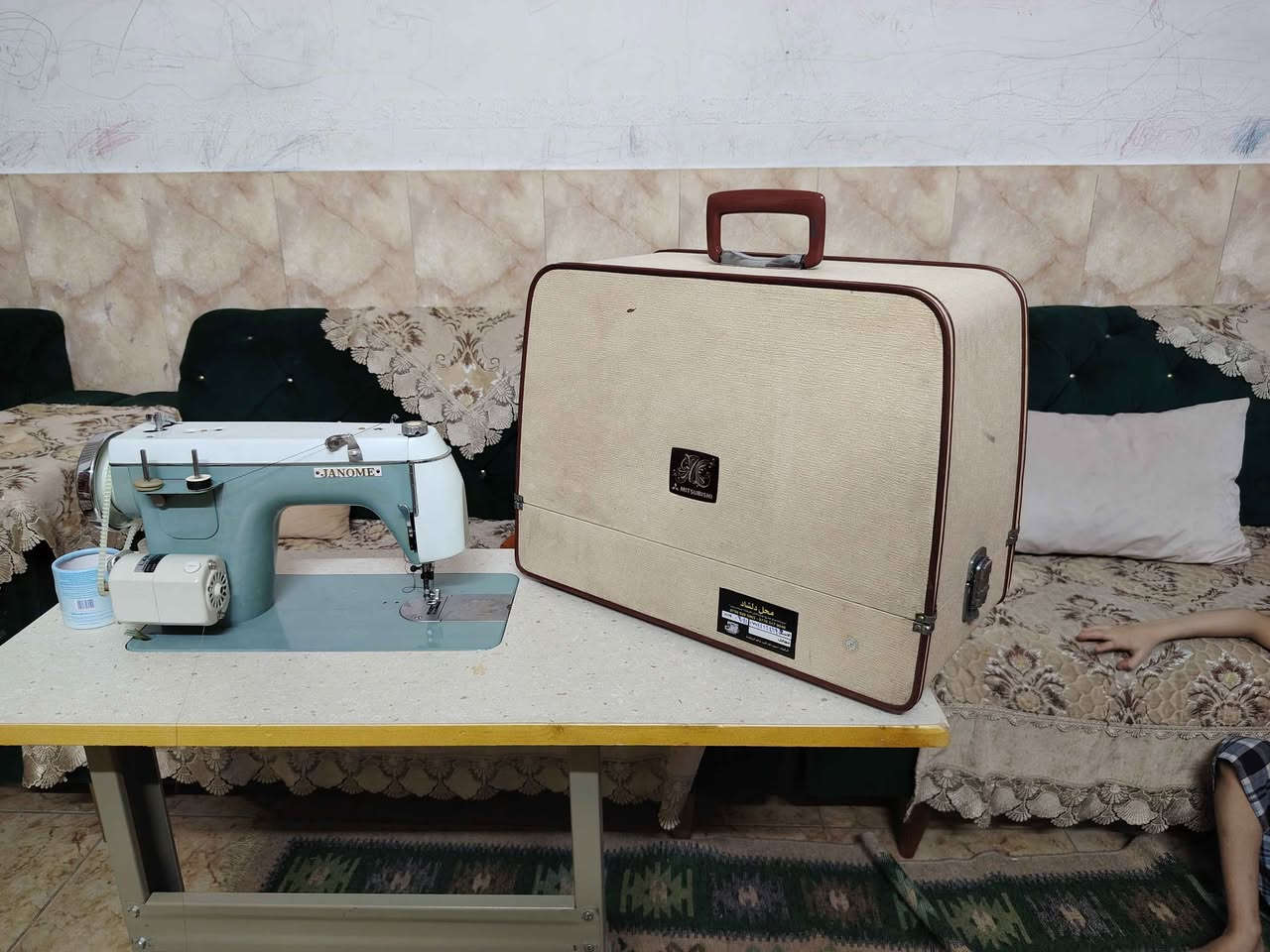 مكينة للبيع العنوان بغداد متوفر توصيل Colombo, Sri Lanka


**إذا كنت صاحب هذا الإعلان وتريد حذفه لأي سبب، رجاءا أرسل رسالة إلى الدعم الفني**