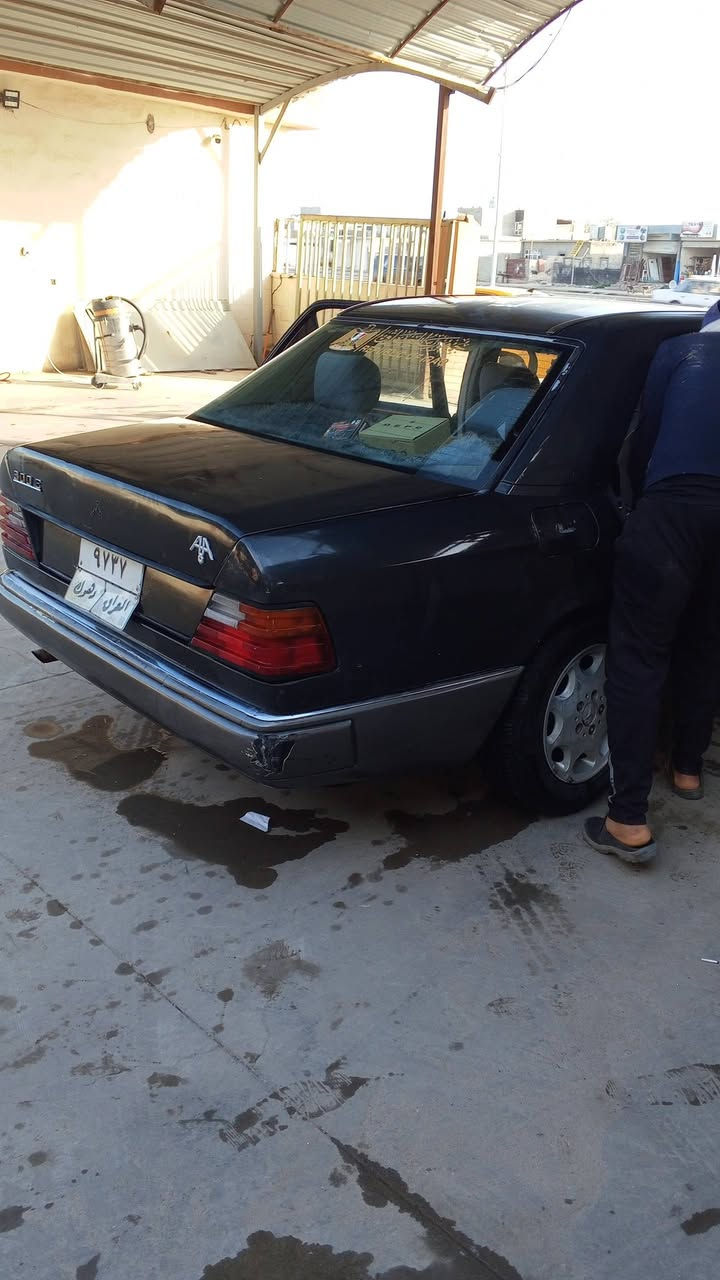 مارسدس دب موديل٨٧ كير محرك بطه شرط الوكالة والتحويل سنويه كارتوني نافذ ٢٠٢٠ صاحب السنويه بخانقين  عنوان السياره كركوك 
للاستفسار ***********
