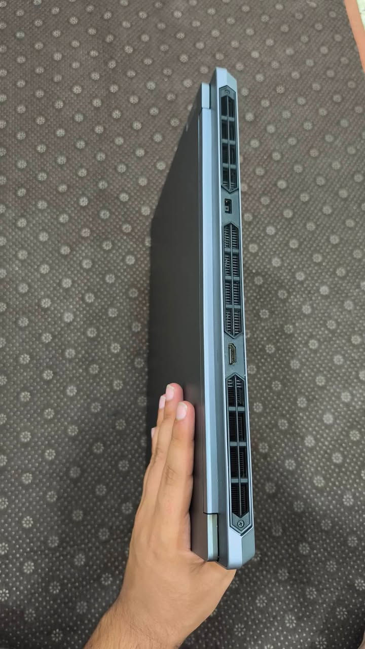 السلام عليكم
للبيع لابتوب Lenovo Legion 5 بحالة ممتازة، استخدام 8 اشهر مناسب للألعاب، المونتاج، التصميم
المواصفات:
 الموديل: Lenovo Legion 5 16IRX9
 الشاشة: 16 إنج WQXGA بدقة 2560×1600
 المعالج: Intel Core i7-13650HX
 كرت الشاشة: NVIDIA  RTX 4060 8GB 
 الرام: 16GB DDR5
 التخزين: 512GB NVMe SSD
نظيف كلش ويا الشاحن  والكارتونة
 السعر: 1,350,000 دينار عراقي (قابل للتفاوض بالمعقول) ***********
