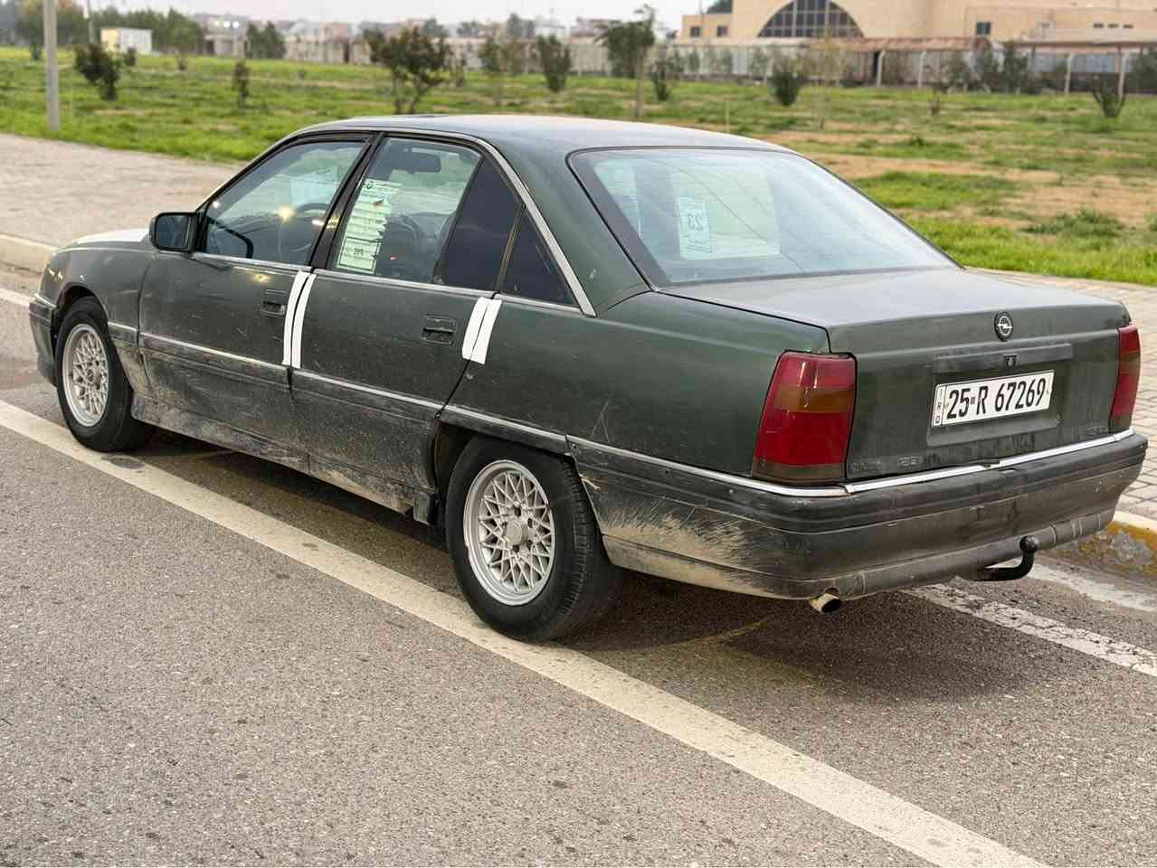 اوميگا  موديل 1991
مكينةي بيلاد 20بةشرط كير عادي
دعامي  لي  دعامي  بةشرط 
روبع مسروف مابي 
سيارة مكفولة كفالة  عامة  
اي صربة مابي امامي خلفي كبس حتا بدنة بيلادي 
بةشرط تحويل  وةكلا 
سةنةوي جديد لحد 2030رةقم دولي مشروع وطني 
مكان كركوك رةحيماوا 
***********
***********
سعر  مناسب
كير گاردن اكسل كل  شرط كركوك, العراق
