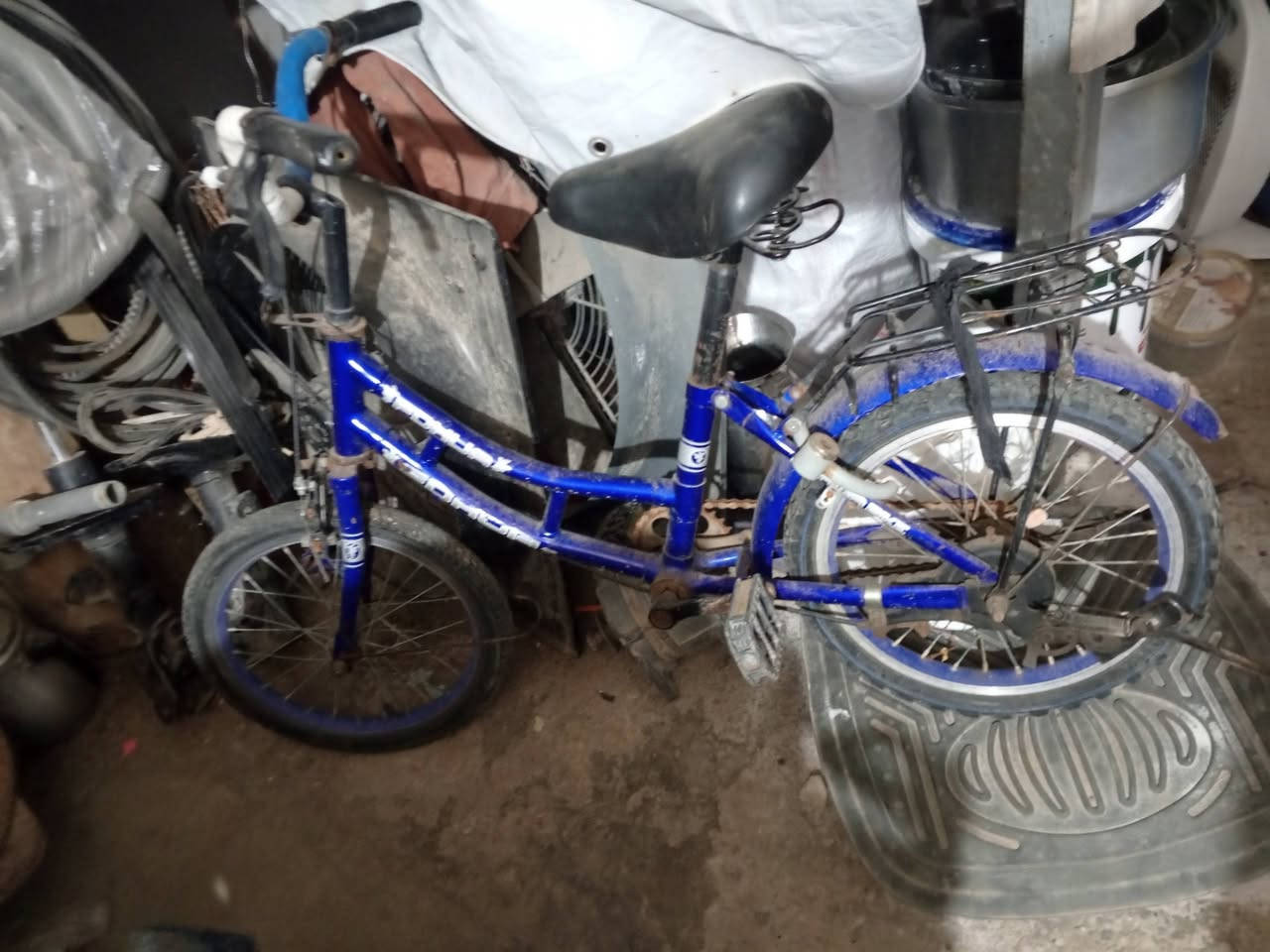 باييسكل
سكوتر للبيع قيم أخذ بليحبو الله


**إذا كنت صاحب هذا الإعلان وتريد حذفه لأي سبب، رجاءا أرسل رسالة إلى الدعم الفني**