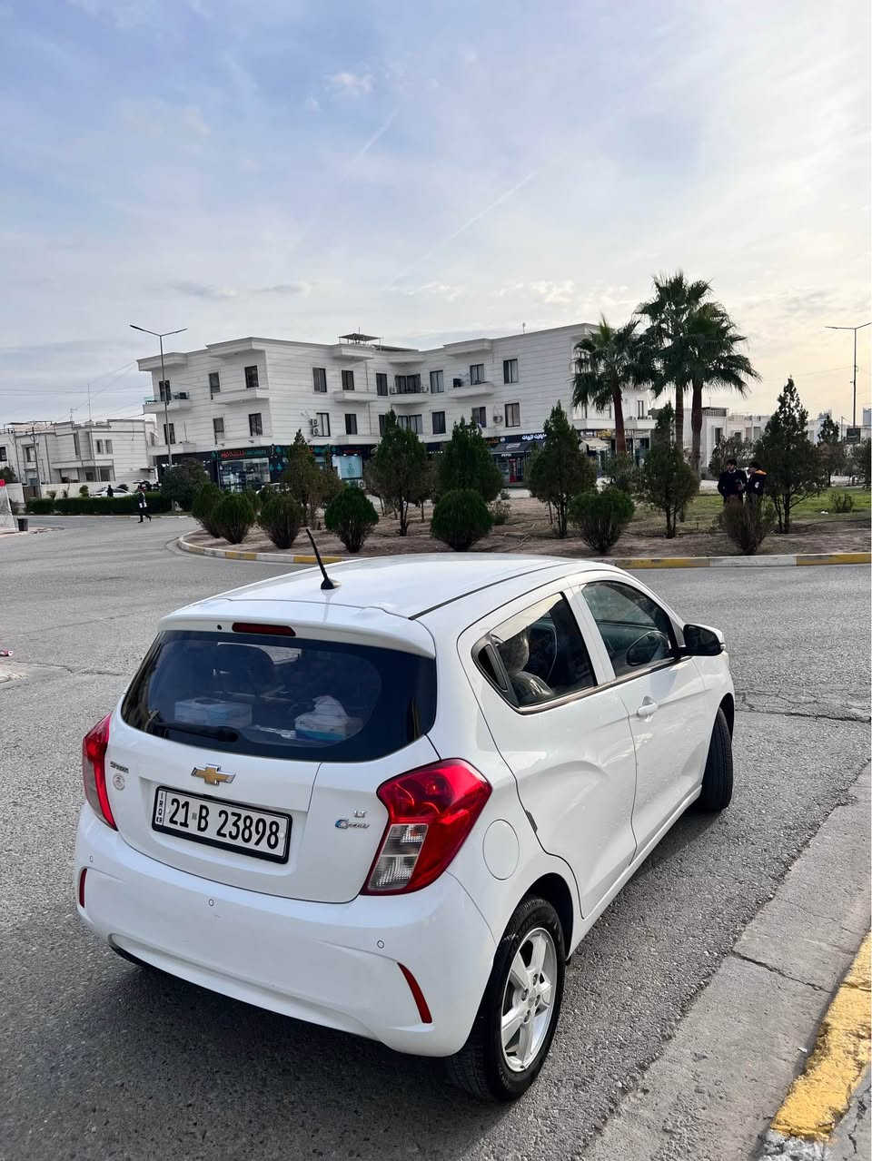 سڵاو
شوفرليت سپارك بۆ فرۆشتن 
مواصفات خەلیجي
به بئ سبوغ و به بئ ليدران هيچ هيچي نيه لةناو پاكةتي زؤر خاوينه 87٫000 هةزار كيلؤمةتر رؤيشتووة گێڕ و مەکینه و تەبرید و سبوغ بەشەرت  
فولللل مواصفات LT دەرەجە 1
موديل : 2017
رەنگ : سپي بةفري
كوشن : جلد 
كوشن : هيتر 
شاشه گةوره و كاميره
حةساسي دواوه 
5 باليف و چوار جام كارةبا 
ئاوينةكاني شةفت و كارةبايي
بلاجيكتور و گلؤپي تەم و مژژ
سوكان ڤؤليؤم 
بلوتوس 
5 ويل كةپ بيلادي
بۆ زانیاري زیاتر و زانیني نرخ پەیوەندي بکە به ژماره تەلەفۆنی واتسئاپ ***********

سلام و عليكم
للبيع شوفرليت سبارك وارد خليجي مواصفات LT اعلى فئة درجة 1
مكفولة من دعامية لل دعامية بدون صبغ بدون ضربة 
مابي اي شي اي نواقص ما بيها كللشش جديد بلباكيت شيء نضيف و مرطب و انتي کیر و محرك و صبغ بشرت
موديل : 2017 
لون : ابيض ثلجي
كشنات جلد و تدفئه هيتر 
شاشه كبير و كاميره و حساس خلفي 
5 مخدات و اربع جامات كهربائي 
مرايات الجانبي شفط و كهربائي 
بلاجيكتور و ليزر ضباب 
ستيرن فوليوم 
بلوتوث
5 ويل كب بلادي 

للمعرفة سعر و اي استفسار  اتصال برقم واتساب *********** أربيل, العراق
