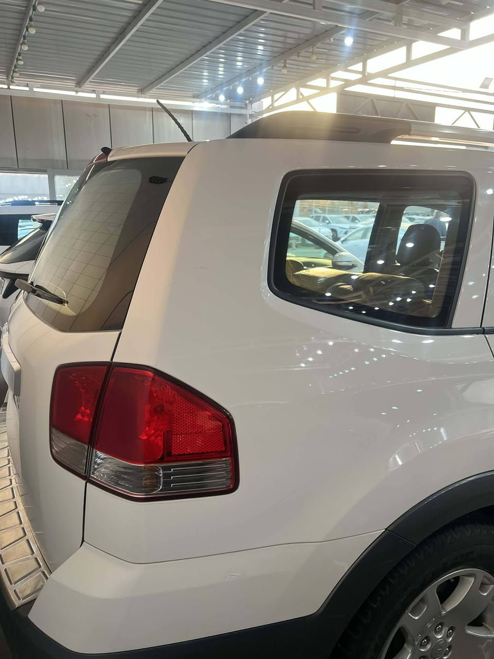 سلام عليكم
موهافي للبيع

موديل 2013

ماشيه 98 الف حقيقي

رقم وسنويه جدد باسمي

كشنات جلد

فتحه

وكشن كهرباء

3 قطع تبريد 7راكب

سويج

تحكمات ستيرن

صندوق شفط

كأمره 

شاشه أندرويد 

مكينه مامفتوح 

بيع او مراوس 
***********
