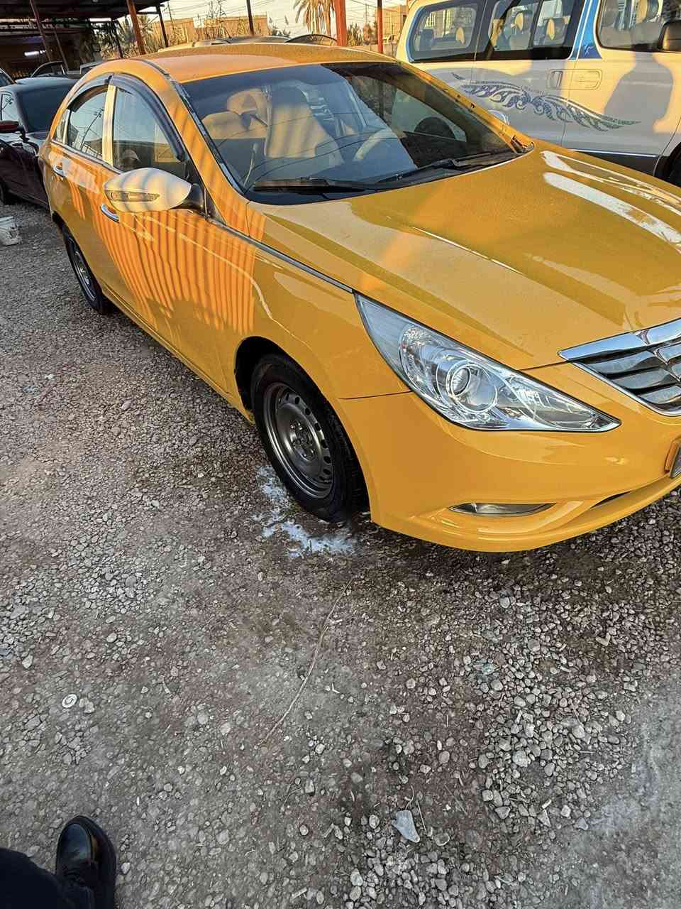 سلام عليكم سوناته مديل 2011 خليجي مكينه 2400 دوش الشركه العامه لون ابيض اصل بيها فقط بنيد سياره جاهزه ورقم دولي مصفره من كلشي صبغه جديده سياره جاهزه مكان بابل الشوملي الستفسار ***********
