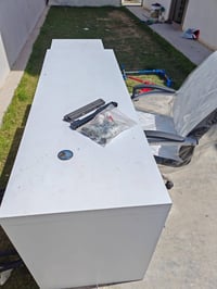 ميز MDF • مستخدم نضيف • مجمع الاميرات