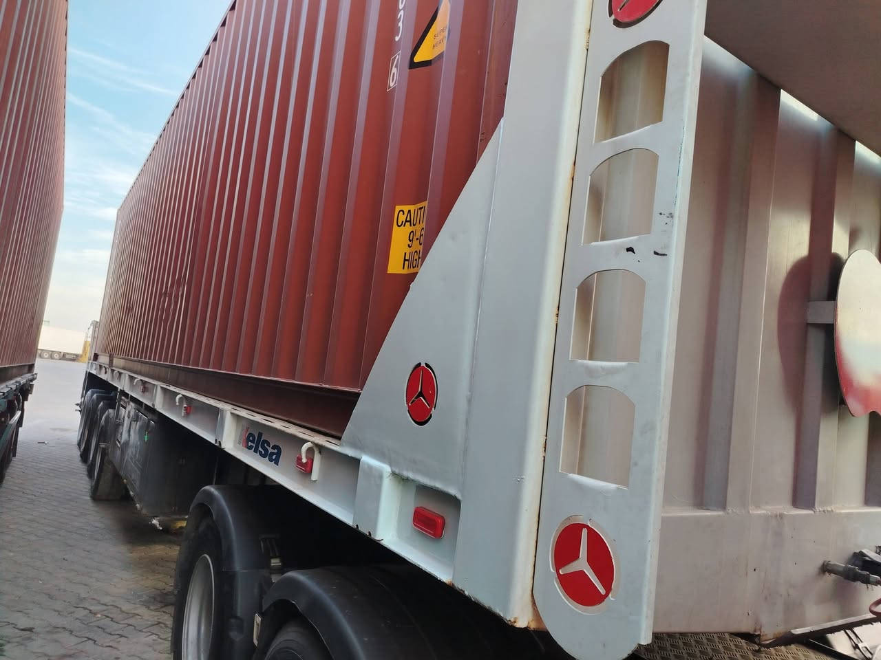 سلام عليكم
عربانه حداديه
***********
