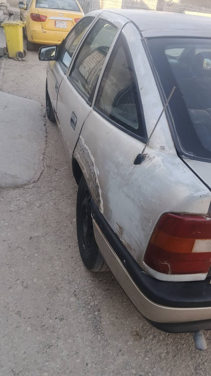 اوبل فكترا موديل 90 رقم كركوك سنويه لل28  سعر 24 مكان السياره ديالى خان بني سعد   ***********
