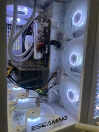 RTX 3080 • R7 5700X • رام 32GB 3800