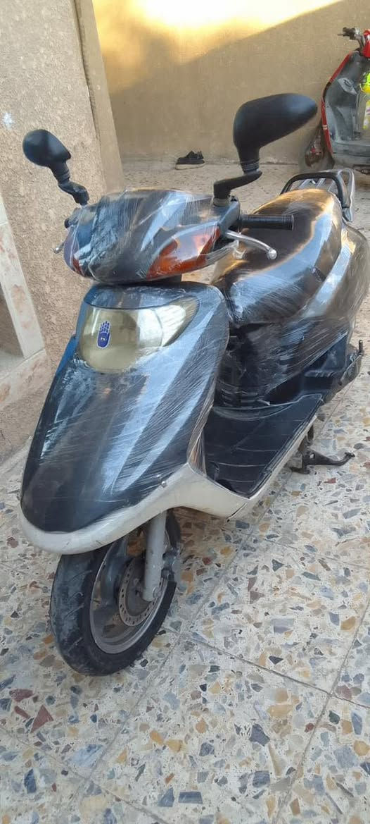 سلام عليكم درجه للبيع درجه مناقصها اي شي درجه جاهزه بس فقط بيهه كلجات تعبانه يعني درجه خير من الله :السعر 325 وبيهه مجال حق الجيه وني بل خدمه ؛هاذه رقمي :*********** مكاني بغداد الجديده شارع المسبح ♥️
