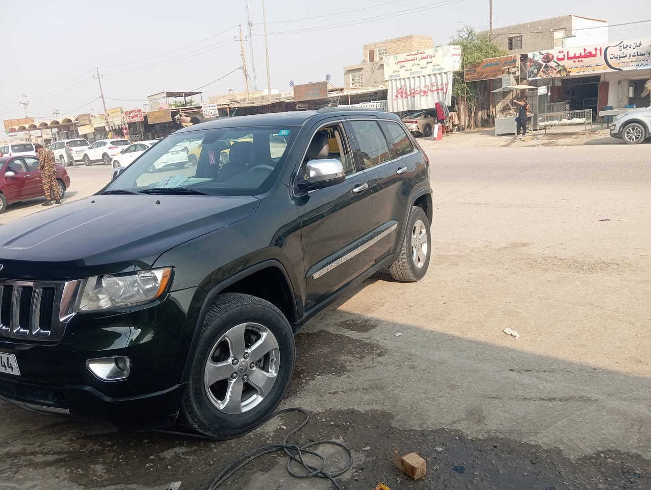 موديل ٢٠١١ بيها صبغ ثلاث قطع سياره جاهزة اي نقص مابيه بسمي السعر ١٤٠ ورقة الاتصال *********** مكان السيارة الديوانية
