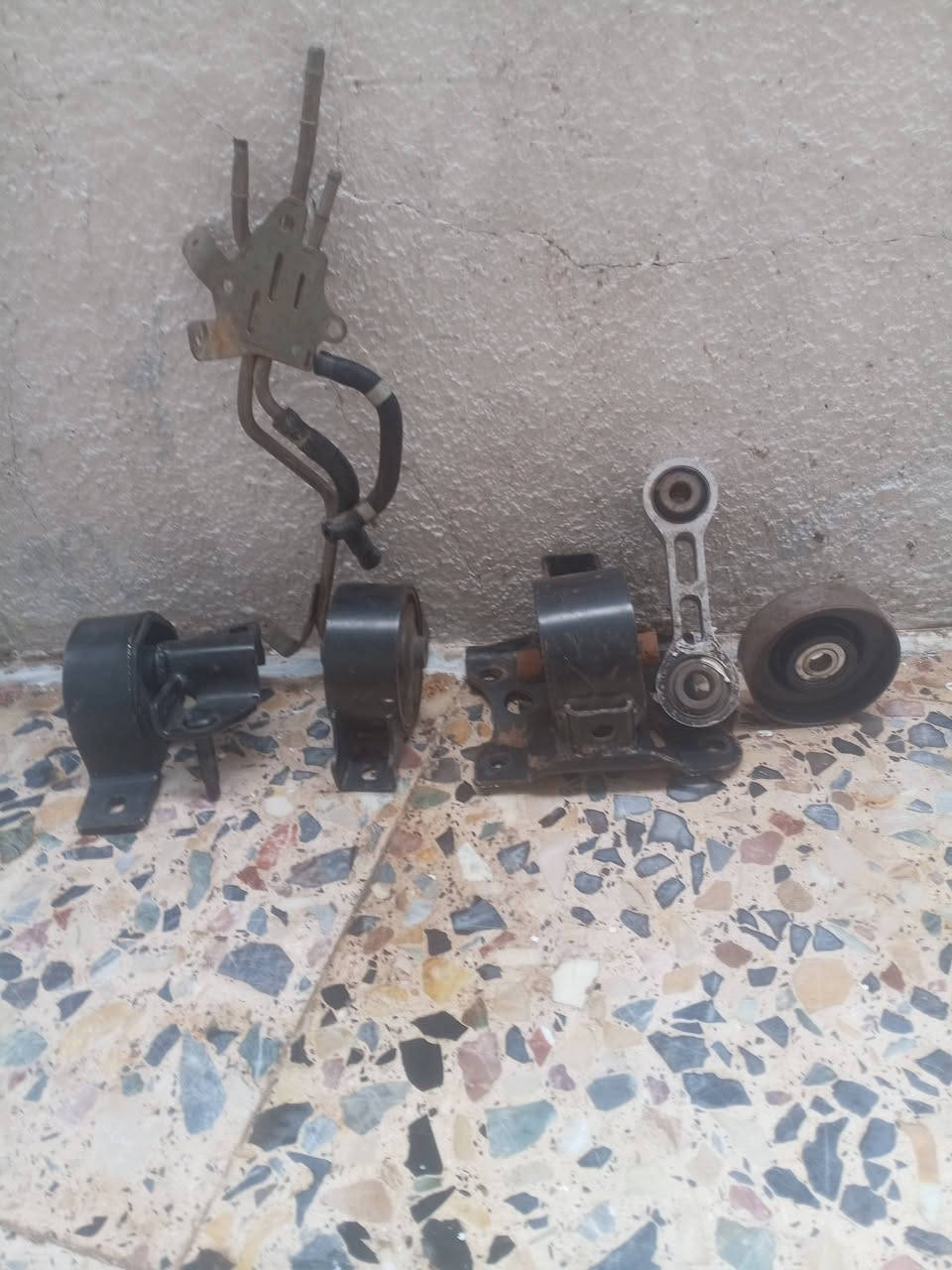 عندي هاي الغراض مال صني للبيع شلع لي تفيدة يتصل ***********
