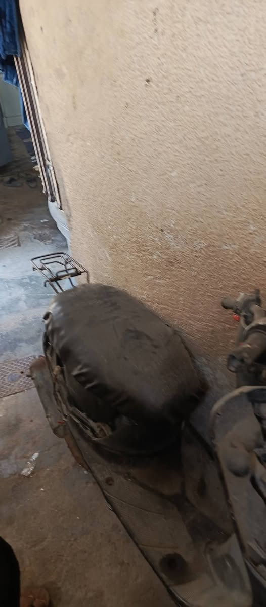 السلام عليكم دراجات للبيع اثنينهن اب 150 او بيهن مجال اثنينهن شغالات


**إذا كنت صاحب هذا الإعلان وتريد حذفه لأي سبب، رجاءا أرسل رسالة إلى الدعم الفني**