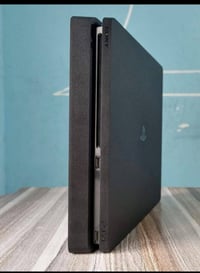 بلي 4 ٥٠٠ كيكا مهكر اوربي مع  2جوستك  قابل للتحديث نضافة مثل ما موضح ب...