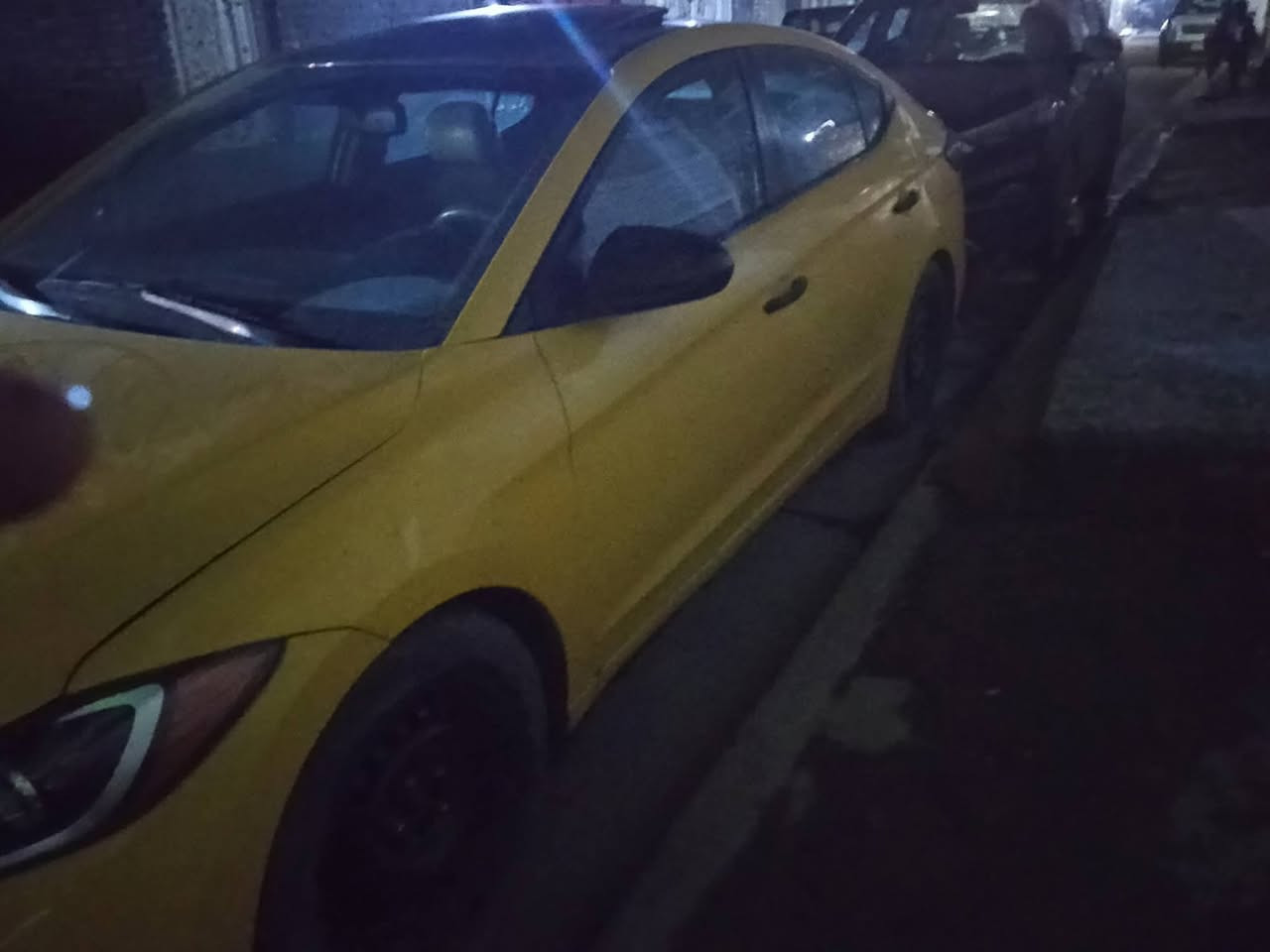 السلام عليكم حبايب النترا 2018
محرك وكير جدد ٢٠٠٠دوش 
حادثها تبديل جاملغ وباب بدون دواخل
 اول صبغه الها شرط قماره بدون صبغ
حداديه صدر جديد دوشمه جديده
تخم تاير جديد مصفره هيئه وغرامات 
تبريد ثلج نقص راديتر بدلتهن وطار غاز 
تحويل مباشر رقم بغداد ألماني 
السعر 108وبيها مجال للشراي
رقمي ***********
مكاني بغداد الشعب
