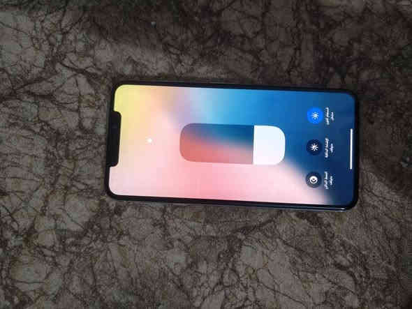 السلام عليكم ايفون اكس اس ماكس ذاكره 64 بطاريه بالحاسبه تقرا 70 بالجهاز تقرا 67 الجهاز فول نظافه شاشه ثلث خيارات الجهاز ما مفتوح شرط اي عطل ما بيه فيس ايدي شغال شحن قطاره سعره 140 بي مجال رقمي بي واتساب ***********
