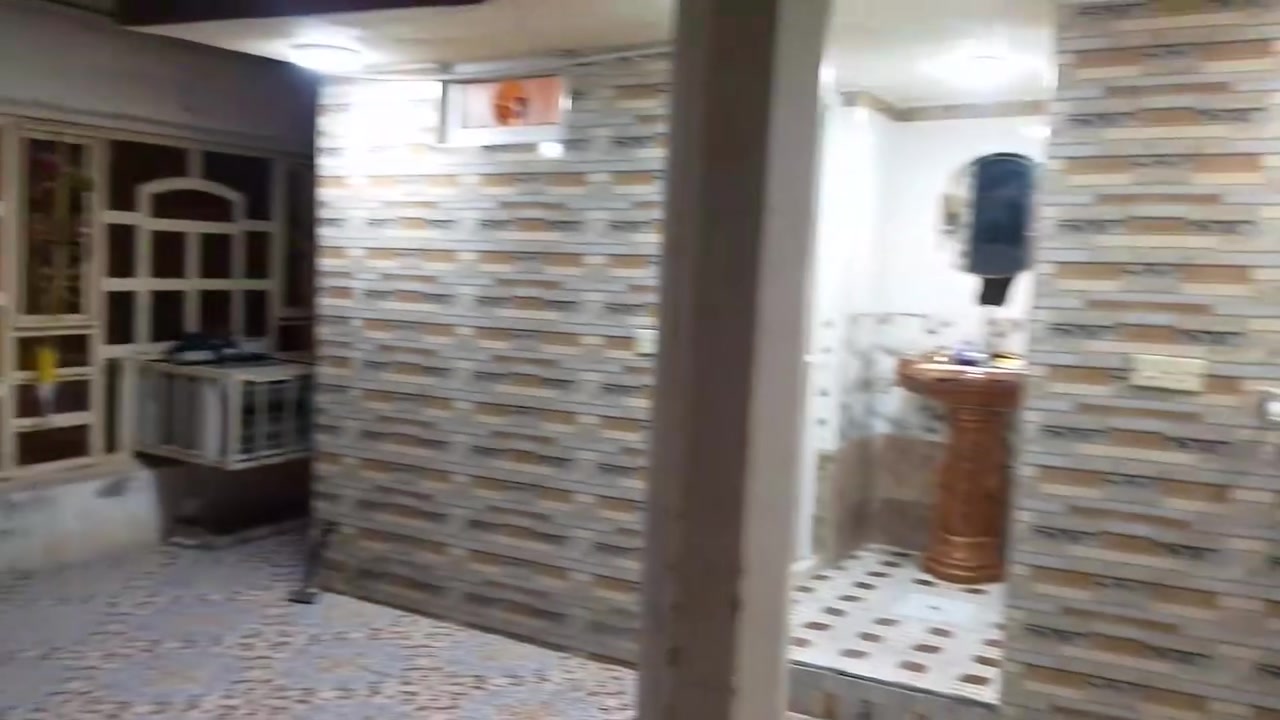 دار للبيع مساحه 320 البيت طابو صرف يكون من خمس غرف نوم هول عدد 2 مطبخ حار بارد حمامات داخل وخارج السعر 190وبي مجال رقم الهاتف *********** الموقع معل السوس يم السيطره مال معل السوس
