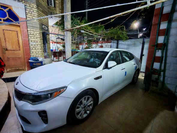 الهم صلي على محمد وال محمد
للبيع كيا اوبتيما وارد أمريكي موديل 18
كامل مواصفات عدا البانوراما سياره جاهزه من كل شي تخم تاير جديد حداديه جديده 
سياره احلى من الصور الحادث تبديل بنيد وجاملغ عكس السايق مويايل ***********
