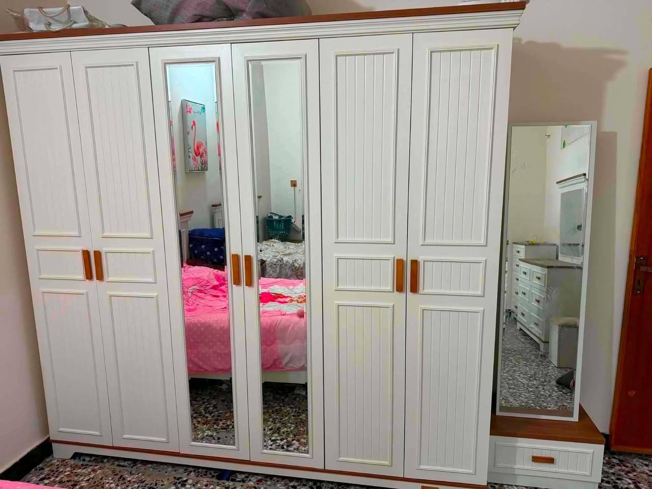 غرفه تفصال ماخذيها ب مليونين نريدها ب مليون مكانه بغداد الشعب
