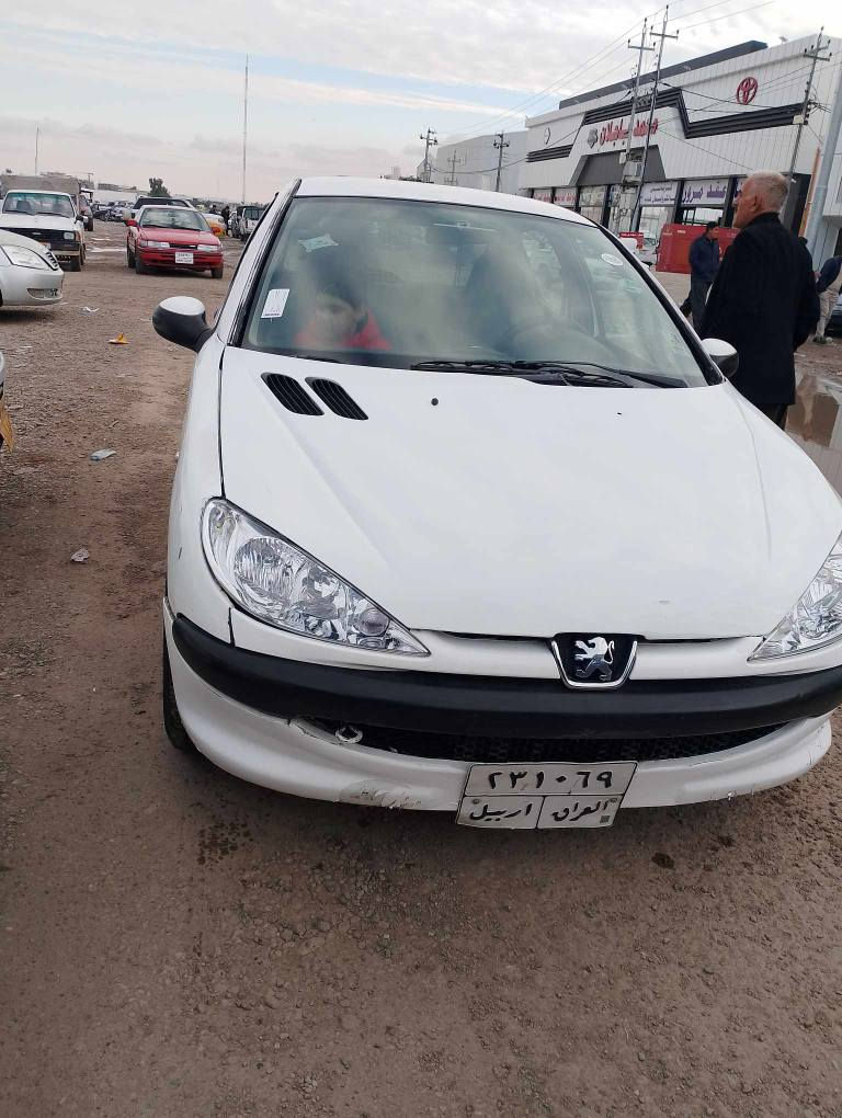 بیجۆی فەرەنسی مۆدیل 2009
زەربە و لیدراوی نیە .. 
ژمارەی سنەوی قوفلە .. بەشەرت ئەوەی دزینی نەبیت و مالی کەس نەبیت .. بۆزانیاریی زیاتر پەیوەندی بە خاوەن سەیارە بکەن ..***********.. ناونیشان کەلار كالار, السليمانية
