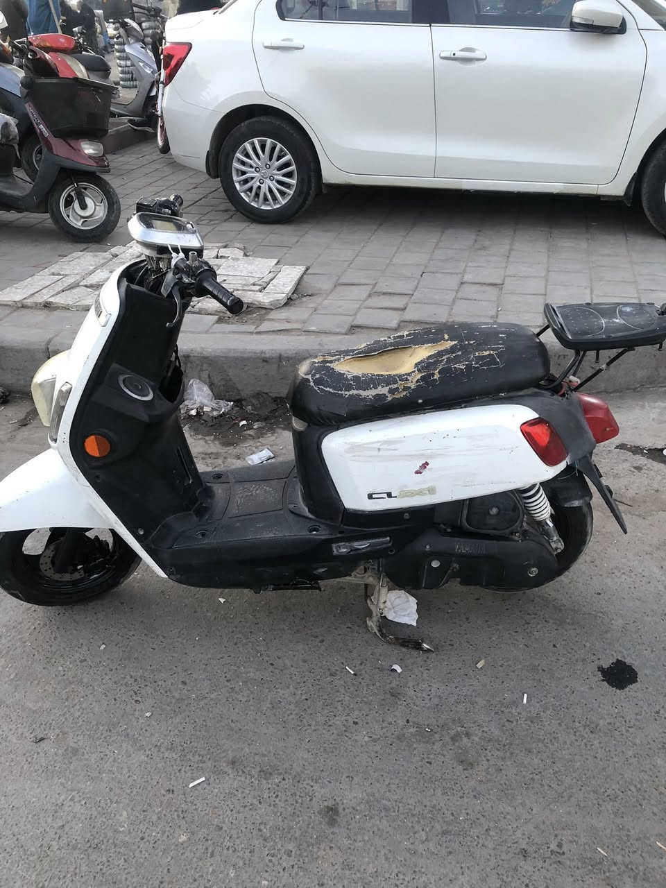 ماكس بوليسي للبيع كفرات اصليه الدراجه نوزل السعر 450 وبيها مجال العنوان مدينه الصدر الشراي يجي خاص ***********
