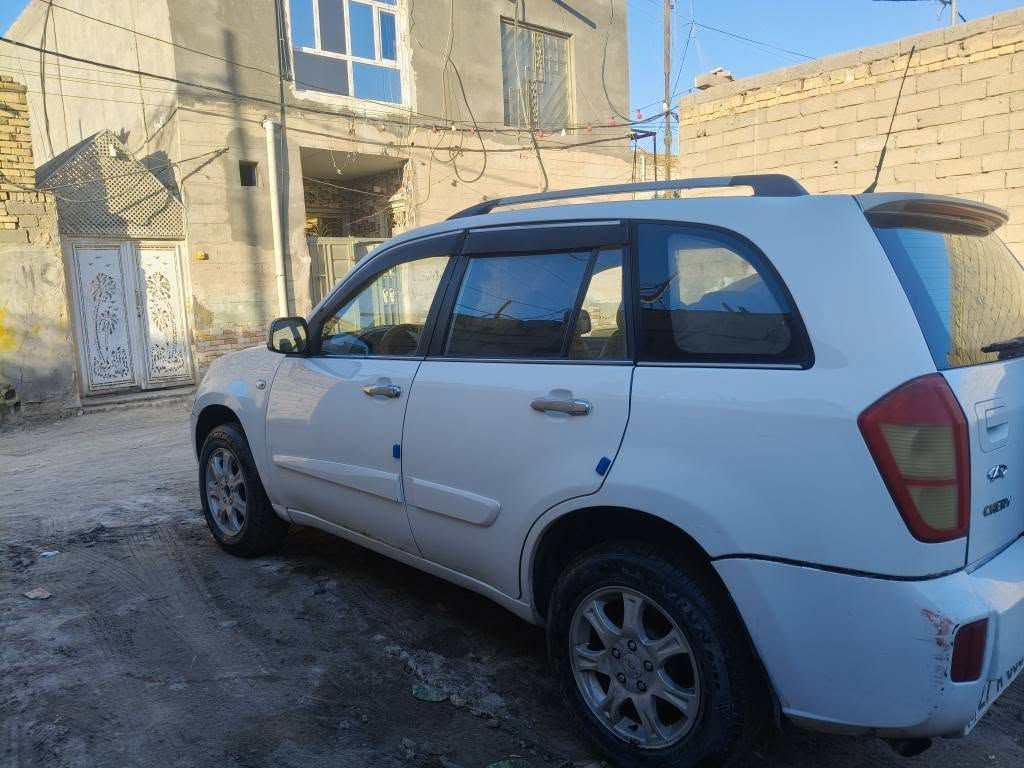 شيري تيكو 2013
تيكو للبيع الناصرية المركز سيارة بيه خلل بالكير  بس تمشي مابيه شي بس مشكلته اول ما تشلغه من هيه باردة  من تنمر بيه تطفي مرتين وراها تمشي طبيعي السيارة بأسمي تحويل ثاني يوم ورقمه مميز
السعر 45
رقم الهاتف 
*********** ناصرية, ذي قار
