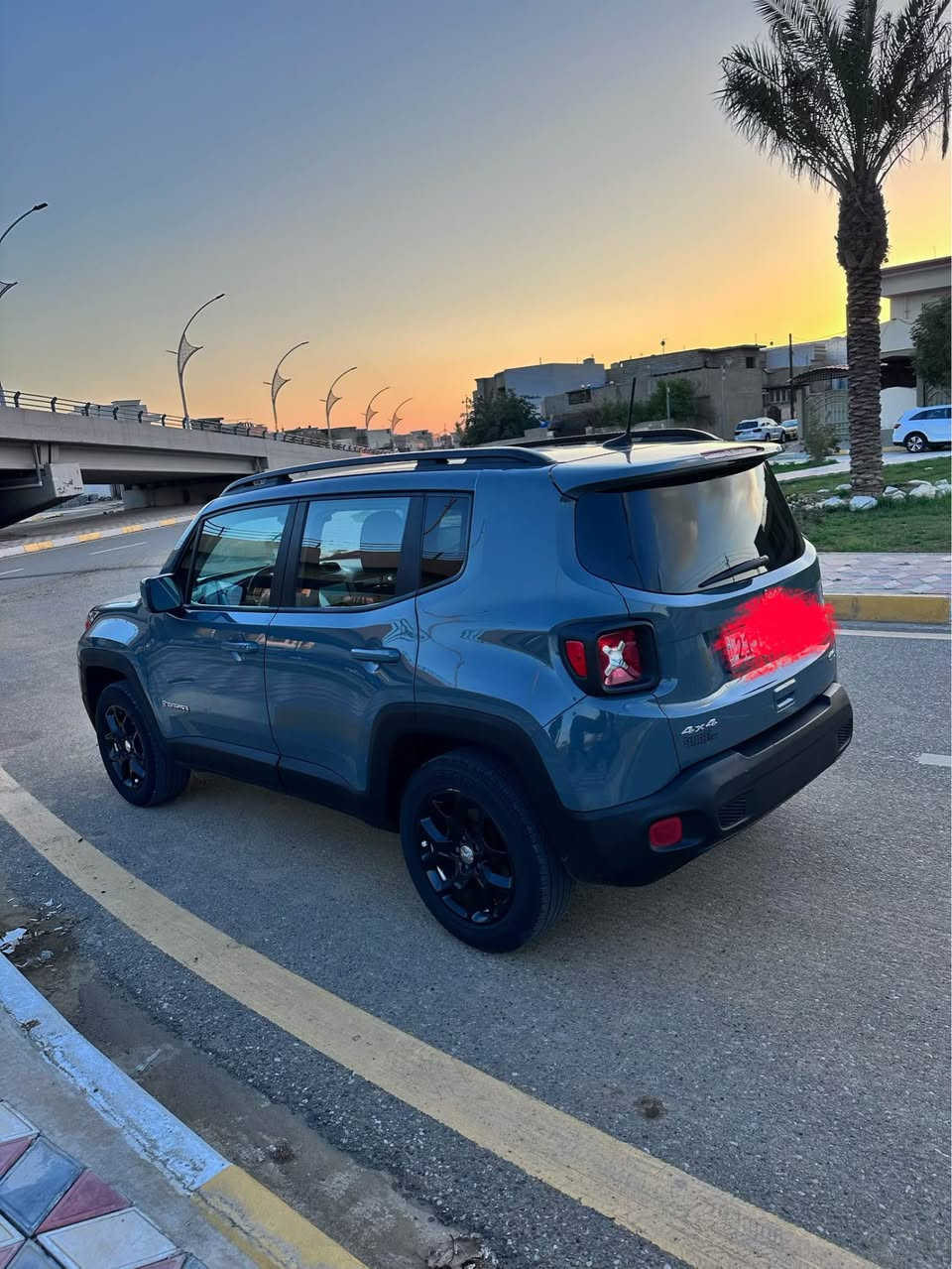 سلام عليكم
للبيع جيب رنكرد مديل 2018 بيها نص جاملغ امامي مع شبر صبغ بلهلال الخلفي 
محرك 4 بستم حجم 2400 رقم سليمانيه شرط التحويل او الوكاله وبيها بطاقة بنزين هم
لون سمنتي مميز ضررها كلش بسيط جدا 
سياره جاهزه بدون اي مصرف 🙏محرك مامفتوح كير شرط 💥كهربائيات كلها شغاله سياره كلش حلوه 🤫سعر 105 بيها مجال للطيبين مكان سياره كركوك شراي خابر *********** رقم بيها واتساب هم  تحياتي 
خاص ماجاوب كركوك, العراق
