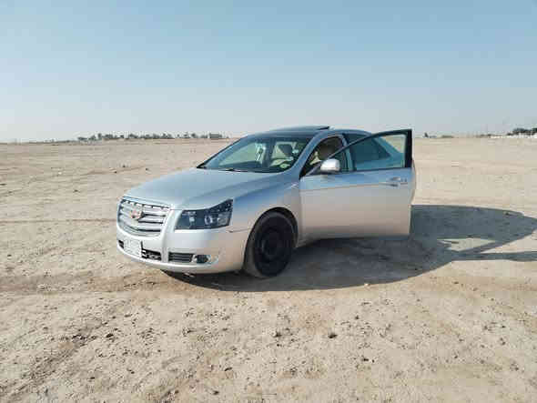 جيلى ئيمگراند حجم 8
موديل 2013
مكينةي 20 بيلاد. 
حزام بو ياخ بو جواني  صقف له زگه كراوة بو پاناروما. 
موا صفات قپات فول فولة 
سلايت تبريد مركرزي شاشةو كاميرا زور شتى تر 
زور پاكو جوانة 
٤ تاية ي لو ك باتري لو ك. تازة بويم داناوة
سه نةوي جنوب.  قصتة كانه. بة شةر ت سة نةوى حاسيبة. خرامه. 
هةندي وردة مسرفى تياية. پاره ى مة سرفة كانى دة گێرمه وا. شتيكي وانيه 
بو زانيارى زياتر پة يوة ندي بكه. /***********
شوێن /كفرى.
