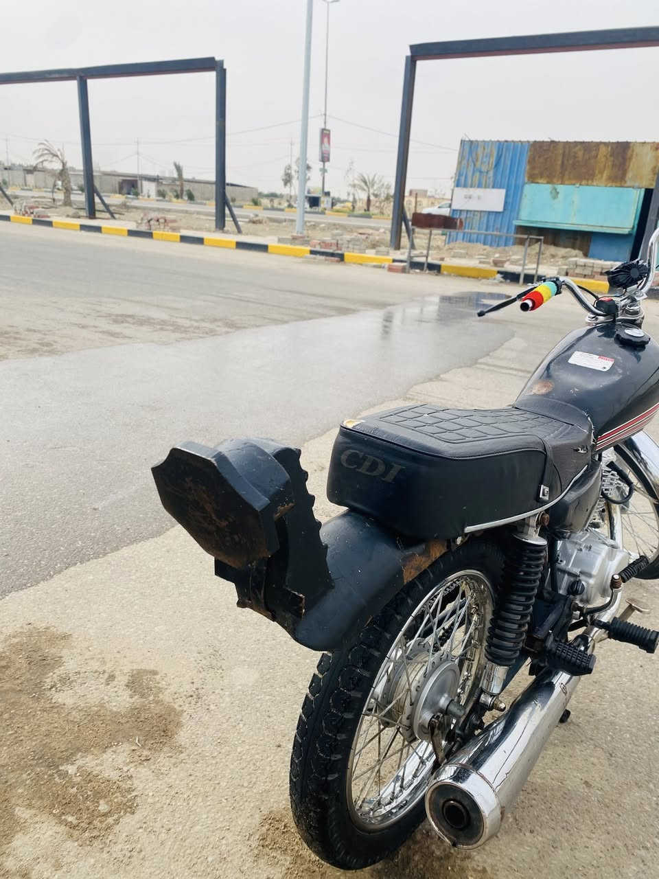 نامه شلامجه  كلك تعمير 24 نضيفه كلش محرك ما مفتوح كامله من كلشي باتري جديد راسطه باكستني وزنه 7 كيلو السعر 525 وبيه مجال قليل للشرايه مكاني طريق كربلاء نجف عمود 784 ——- ***********
