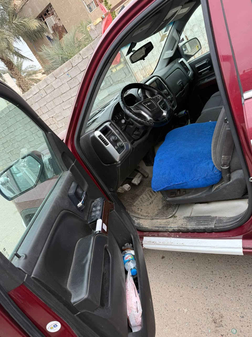 سلام عليكم بيكم جمسي للبيع موديل 2014 رقم بصره مكينه 6 حداديه جديد السعر المطلوب 145وبيه مجال الاستفسار *********** مكلف بل نشر البصرة, العراق
