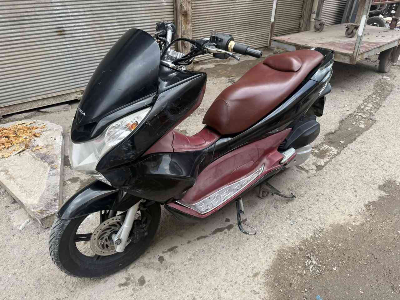 بي سي اكس جيل الول   9  $ ورقات                            عنوان بغداد ساحت عدن ***********
