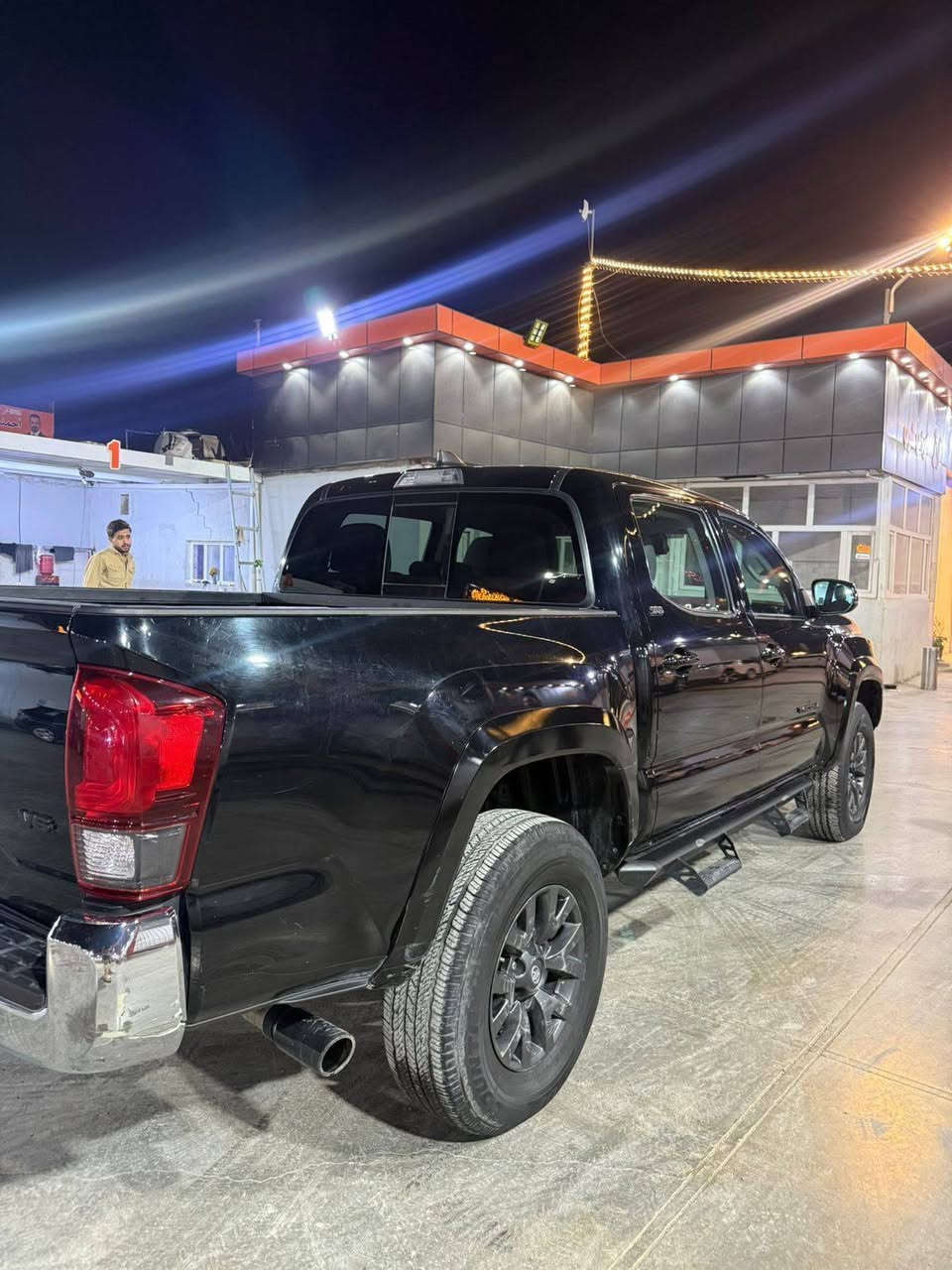 سلام عليكم.. 
#بيكم #تويوتا#تكوما موديل 2023
وارد امريكا حادث مرفق معا الصور
باب فقط صبغ
محرك ٦سلندر٣٥٠٠
بدون ايرباك
سعر 
245 ورقه
للاستفسار
***********
