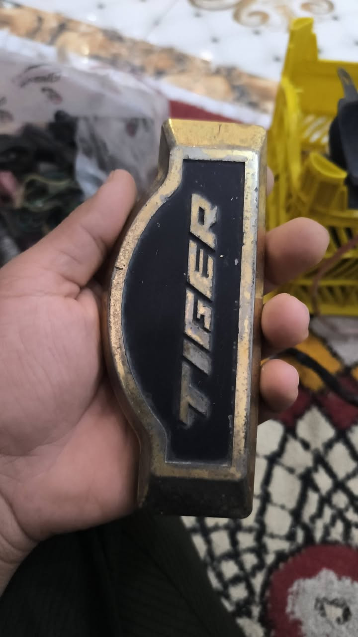 غراض للبيع كلمن وسعره ليريد حاجه يتصل او يراسلني مكاني بصره ـ سفوان ***********
