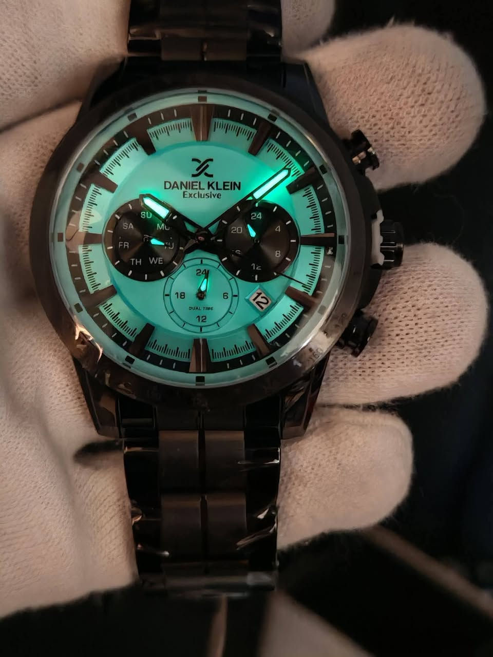 مزاااااااااد مزاااااااااد 
لدينا لكم اليوم مزاد جديد لساعه قمة بالجمال والاناقه الساعه دانيال كلاين وكاله موديل 25 كامله المرفقات مع الظمان سنه كامله 

يبدا المزاد الان وينتهي غدا في نفس الوقت 

فتحة باب الساعه 35دولار واقل رفعه 5دولار 

الساعه بطاريه
كرونكراف
سناتر شغاله
منفذ شهري
قطر 45
عقارب لامينوس 
البدن ستانلس ستيل
مضادة للماء 50متر
تاتي كامله المرفقات مع الظمان سنه كامله 
يوجد توصيل لجميع محافظات العراق


**إذا كنت صاحب هذا الإعلان وتريد حذفه لأي سبب، رجاءا أرسل رسالة إلى الدعم الفني**