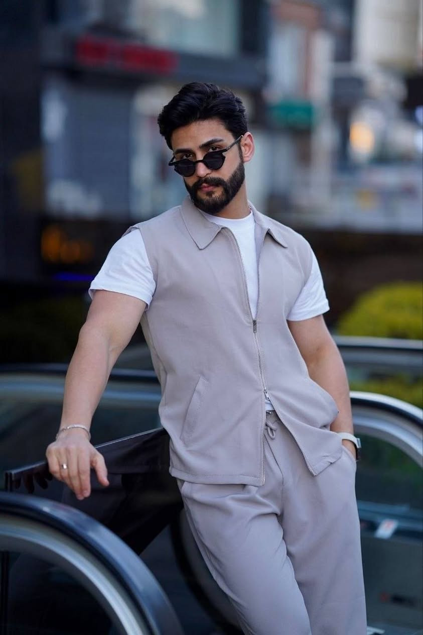 سوت  رجالي تركي خامه الاصلي 

سيري 4 قطع

قياس M L XL XXL

الدرزن 12 قطعه 3 الوان ب295 الف


**إذا كنت صاحب هذا الإعلان وتريد حذفه لأي سبب، رجاءا أرسل رسالة إلى الدعم الفني**