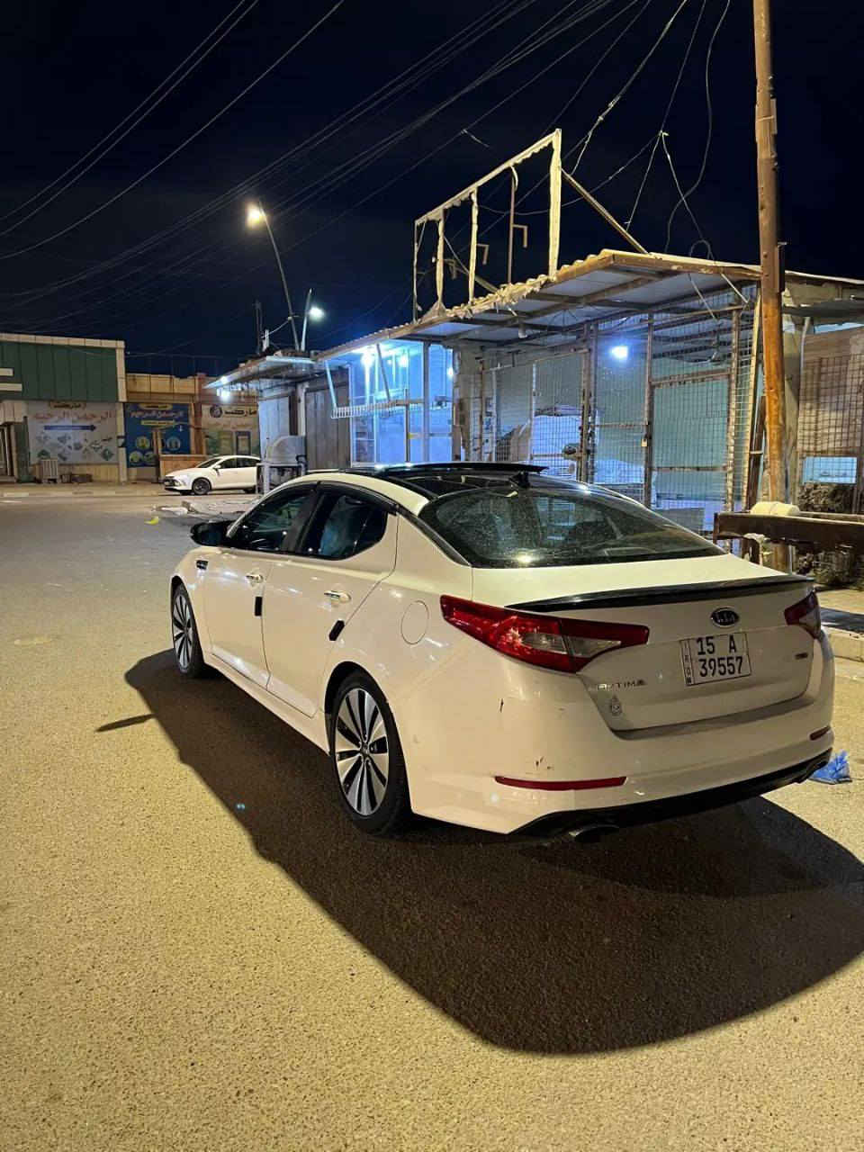 سلام عليكم 
رمضان مبارك 
اوبتما موديل 11 شكر ال12 سياره حلوه واحله من الصور ضرره 4 قطع صبغ  جيتي لاين فول مواصفات سياره مال جناي وحلوه وارد امريكي عنوان السياره الانبار الرمادي 
السعر 105 وبيه مجال للشراي *********** اتصل وبيك خير وتدلل
