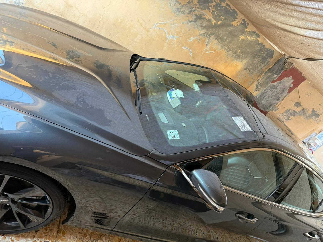 ياالله
Genesis g70 3.3t V6 sport prestige 
موديل 2023
أعلى فئة سبورت برستيج 
حادث موضح بالصور 
واجه بيها كلير من امريكا أثر شخوط طفيفة حسب تقرير الكارفاكس 
شواصي مكفوله لغود مكفوله 
السعر 195
***********
