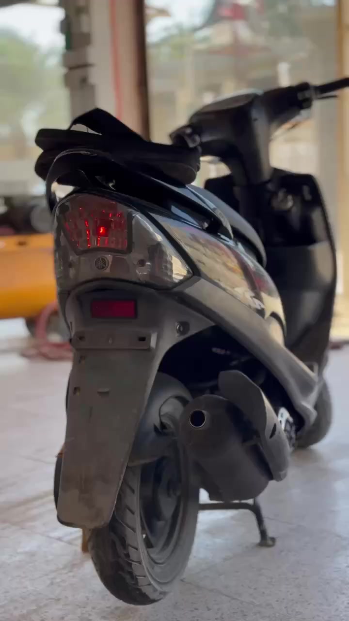 للبيع بسعر مناسبب الرقم ***********
