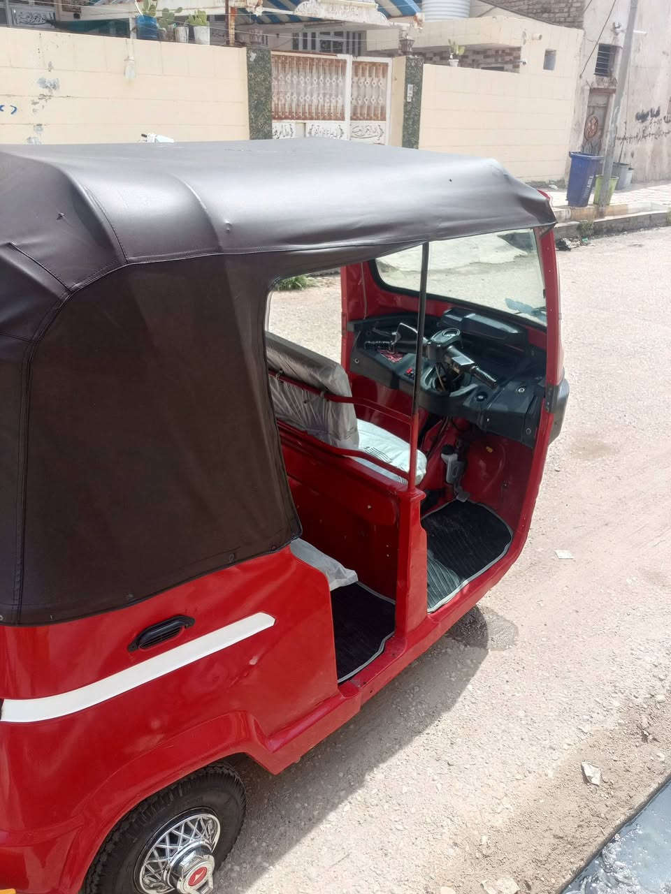 تكتك تفيس مكفوله صبق جماليه فقط ول بقي مكفول مكانه نا صريه جلعه سكر سعر5 ولث ميه رقم ***********
