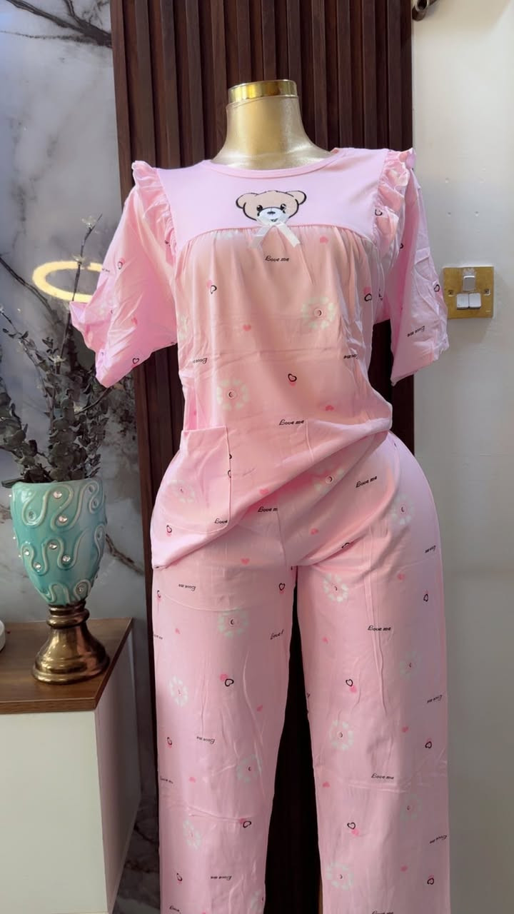 تراك خامه فانيله قطن ١٠٠٪؜ كلش مريح بالبس فري سايز يلبس الحد وزن ٨٥ بسعر ٦٠٠٠ توفر بتلث الوان وردي بنفسجي والاخضر الفستقي


**إذا كنت صاحب هذا الإعلان وتريد حذفه لأي سبب، رجاءا أرسل رسالة إلى الدعم الفني**