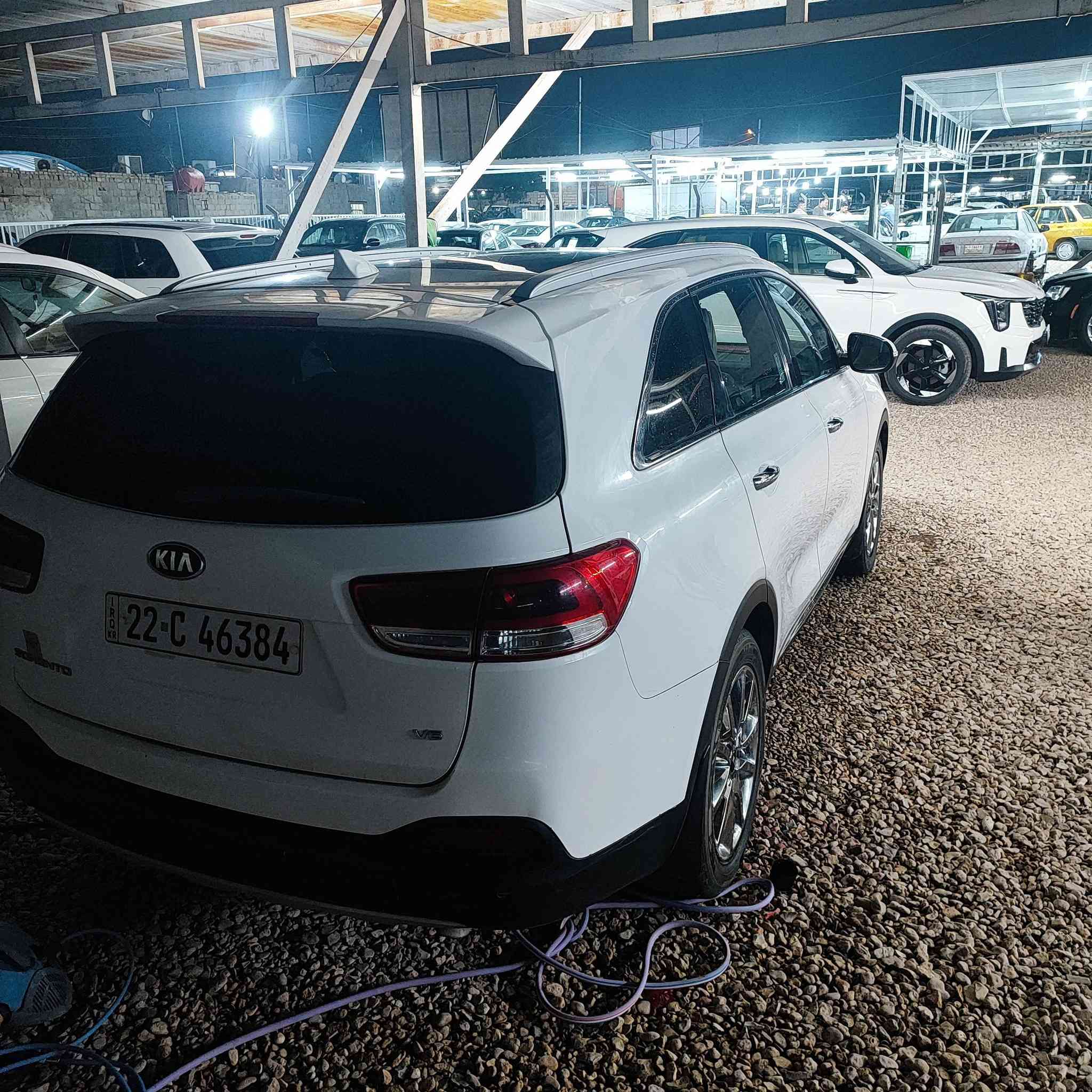 السلام عليكم
سورنتو ٢٠١٨ بلاد 
للبيع 
خليجي فول وكفول
مواصفاته
بانوراما 
٦سلندر
بصمه
صندوق كهرباء
كشن كهرباء 
جلد مدوشم 
شاشه
كامره خلفيه
حساس امامي خلفي
لد امامي وخلفي
ويل كروم
مري شفط
برده جانبيه
نضام ترحيب
تبريد ٣قطع مركزي
٧راكب
باقي لمواصفات معروفه
سياره بدون اي نقص تفيد للجاني
رقم اربيل الجديد تريد وكاله او تحويل  
تحويل ثاني يوم
مكان كربلاء 
سعرها٢٣٥
للاستفسار  ***********
