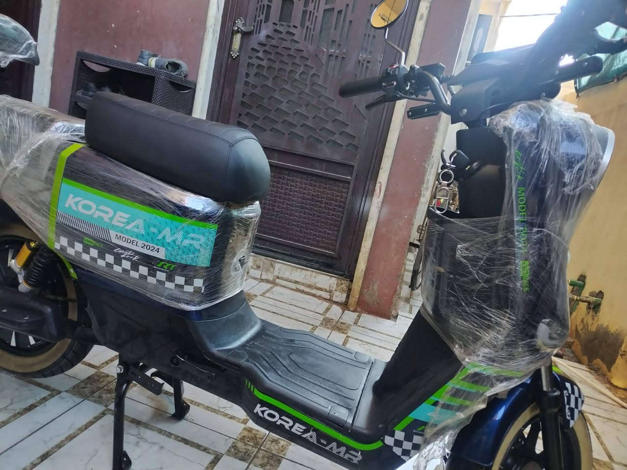 ماطور شحن للبيع R11 Koria _mR موديل 2024 5بطاريات مستعمل قليل
السعر 700 وبي مجال للتواصل ***********
