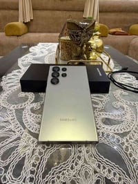 اس 24 الترا ذ 256 شرق اوسط مكفول استخدام اسبوع فقط   للتواصل خاص او ال...