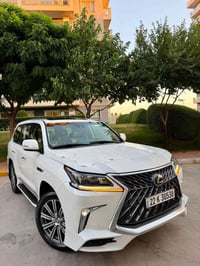 لكزس LX 570 • ٢٠١٦ • ٨٥٠٠٠ كم