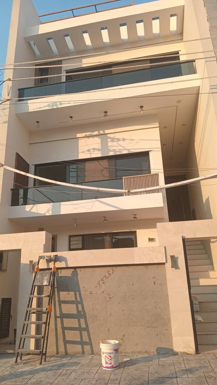 صباغ متفرغ مكاني الغزاليه ***********
