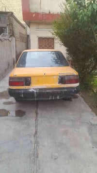 كورلا ٩٠ بااسمنه كير ومحرك زين تايراتها وحدادية الصدر زينات بس ابيع تس...