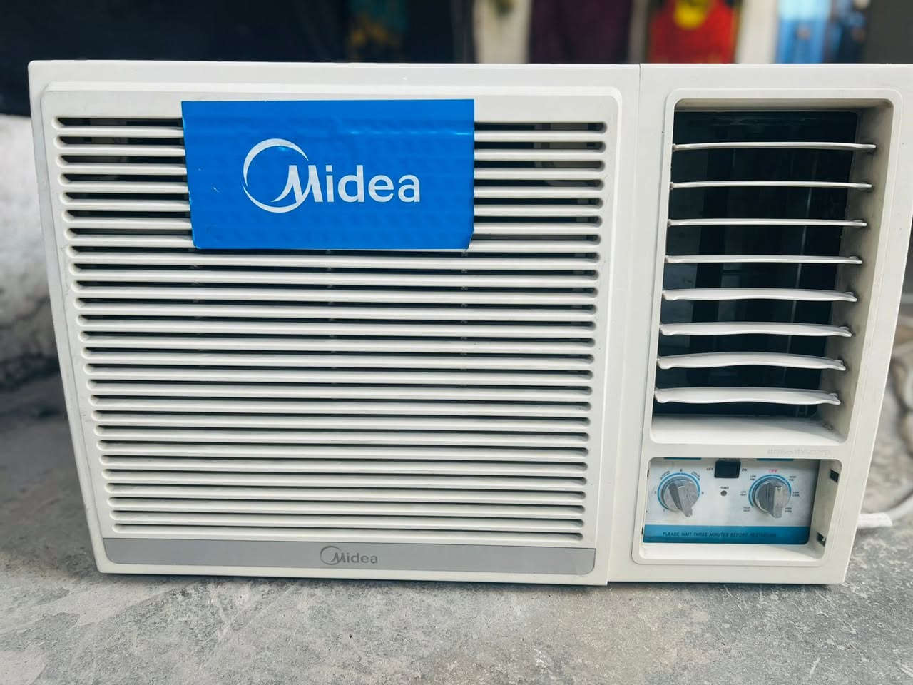 السلام عليكم
مكيف ميديا قرص مال شركة سعره 175 بي مجال قليل


**إذا كنت صاحب هذا الإعلان وتريد حذفه لأي سبب، رجاءا أرسل رسالة إلى الدعم الفني**