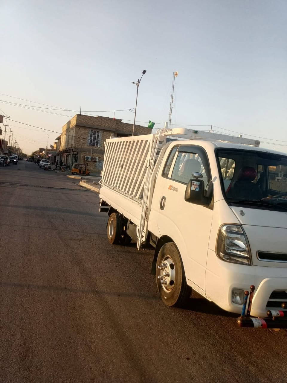 السلام عليكم كيا حمل حمل فحل للبيع موديل 2020 كفاله عامه محرك گير اكسل تخم تاير جديد الرقم الجديد بغداد بسمي تحويل ثاني  يوم للاستفسار التواصل ***********
